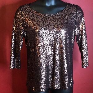 CALVIN KLEIN SEQUINED TOP SIZE L